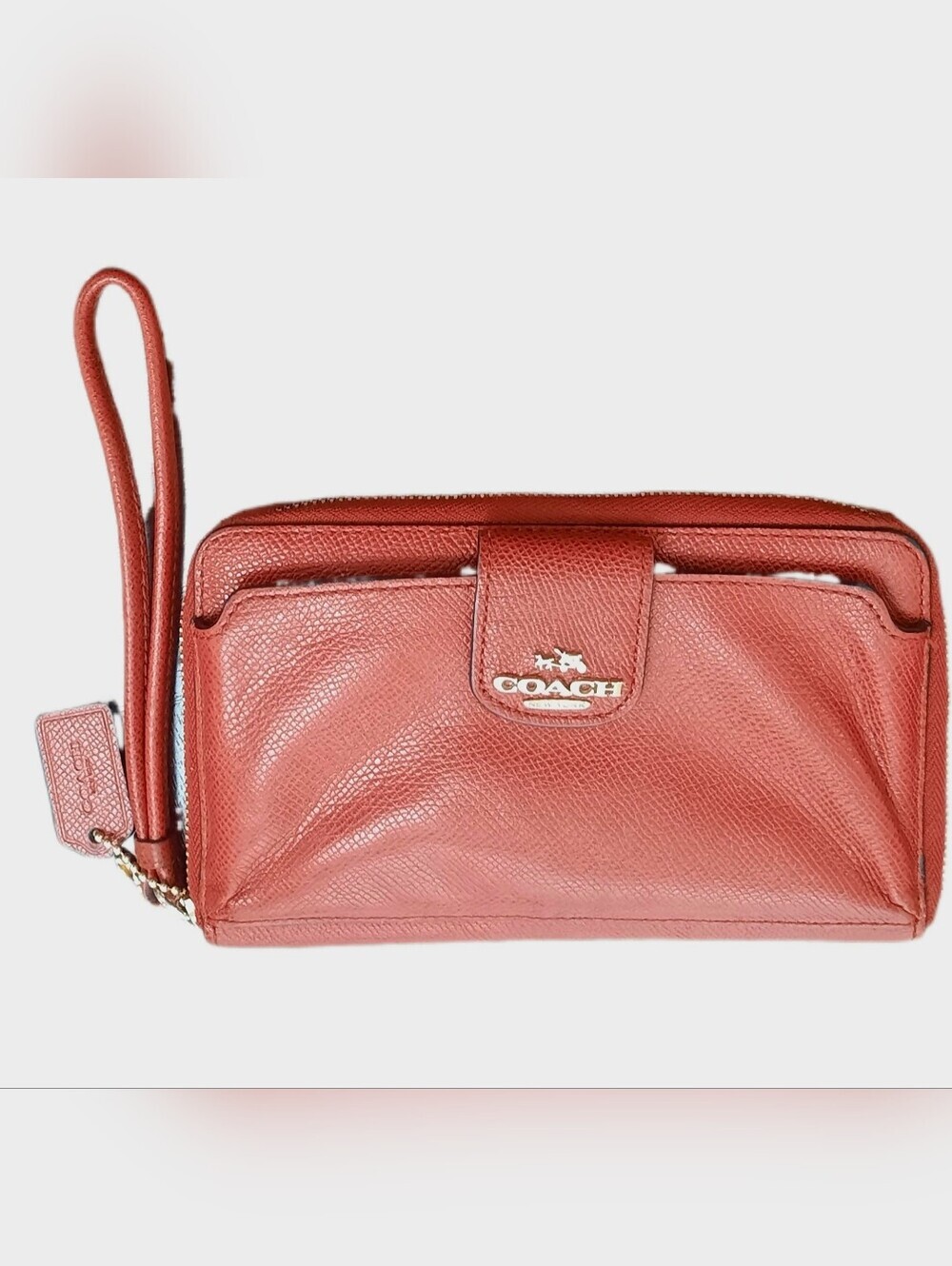 Coach Red Pebbled Leather Wristlet Wallet Zip Around Clutch Card Holder